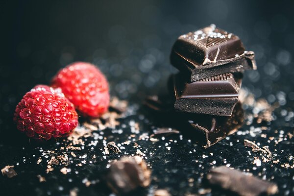 Защо е полезно да ядем шоколад