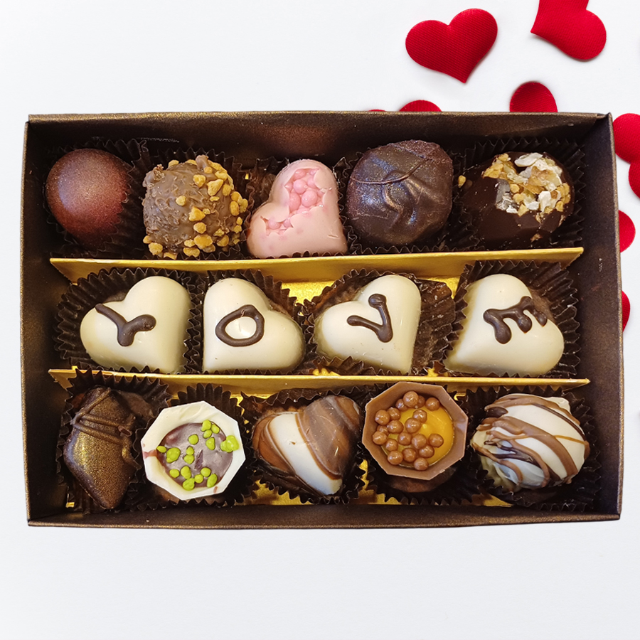 Ръчно изработени бонбони "Love", 14 бр.