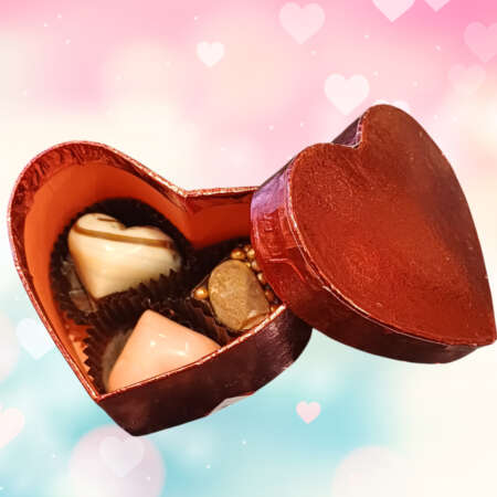 Ръчно изработени шоколадови бонбони "Асорти" 3 бр.